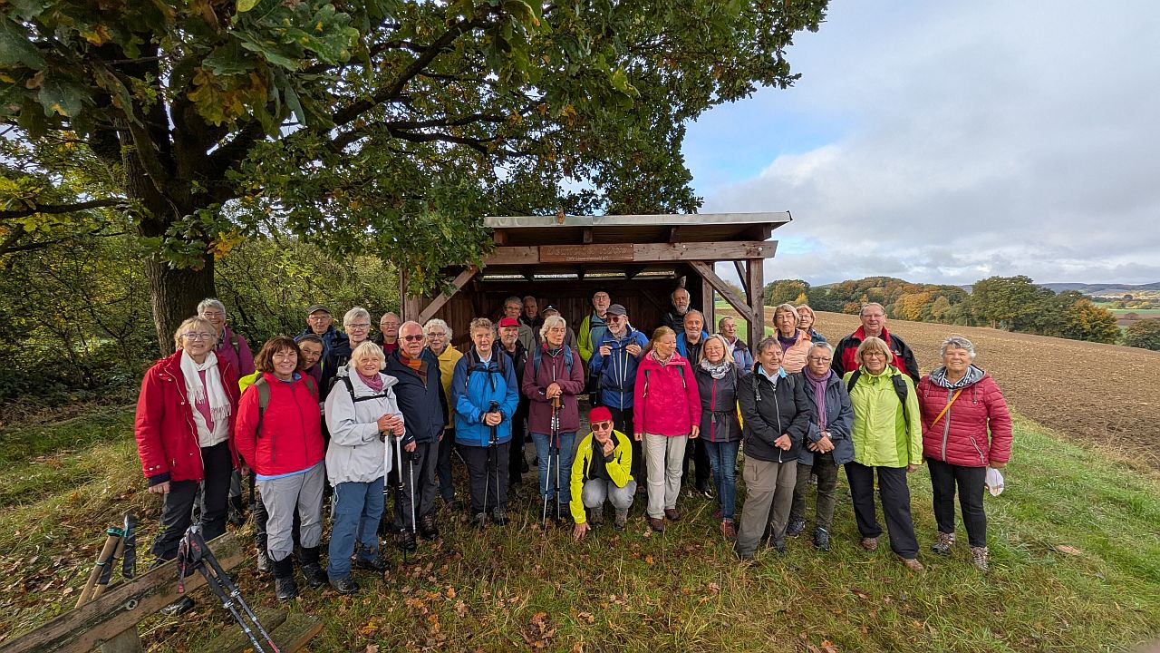 Vom „Elfenberg“ nach Bad Meinberg Vom „Elfenberg“ nach Bad Meinberg